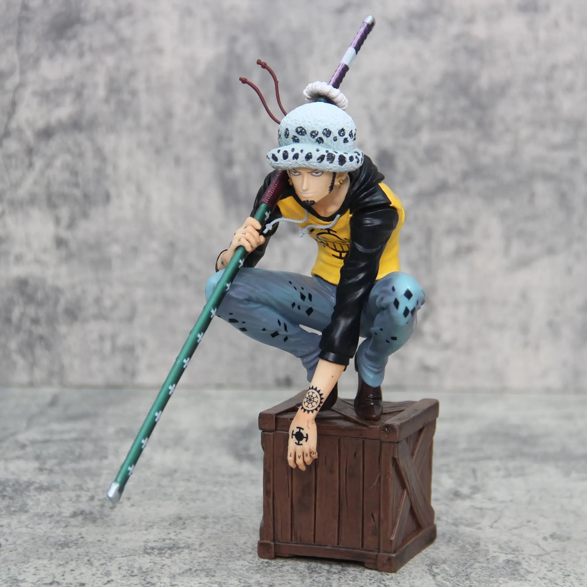 Trafalgar D. Water Law Figure 21cm