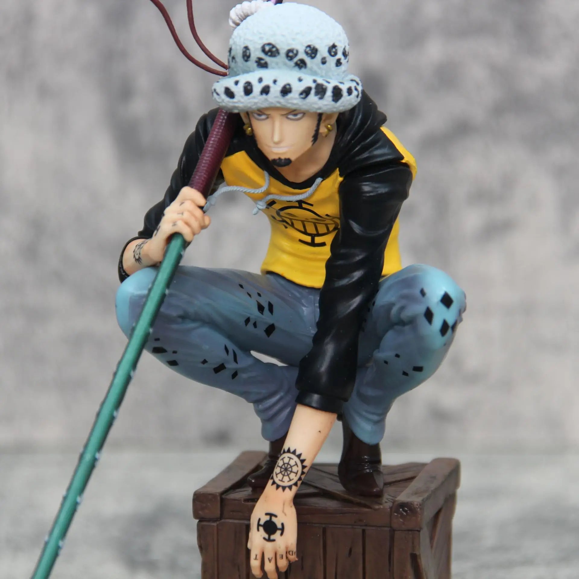 Trafalgar D. Water Law Figure 21cm