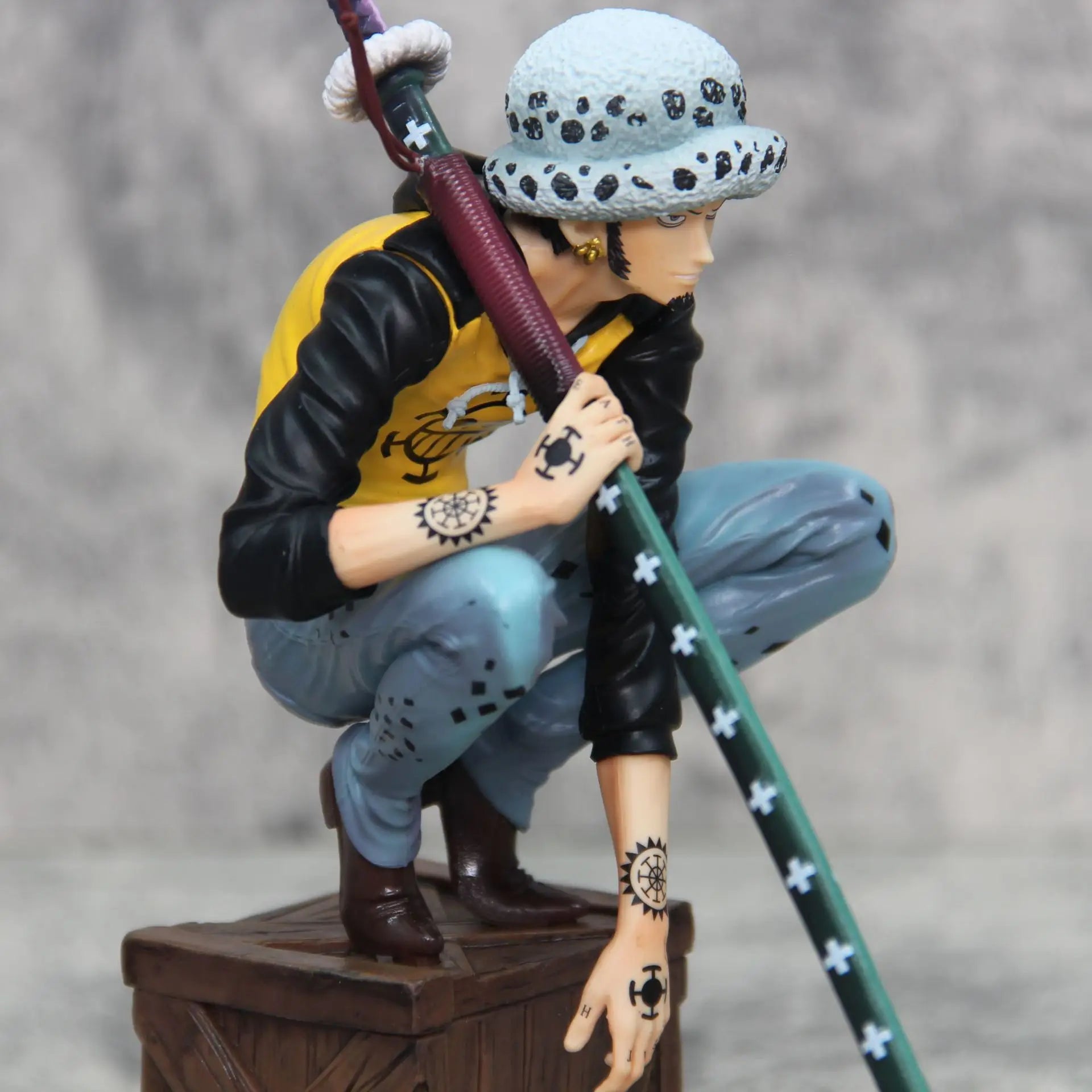 Trafalgar D. Water Law Figure 21cm
